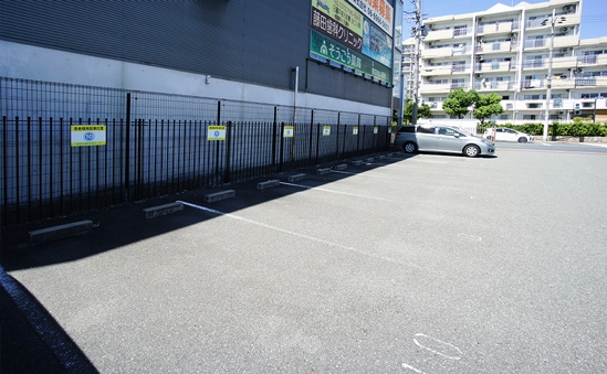 共有パーキング9台：①②③⑤⑥⑦⑧⑩⑪をご利用ください